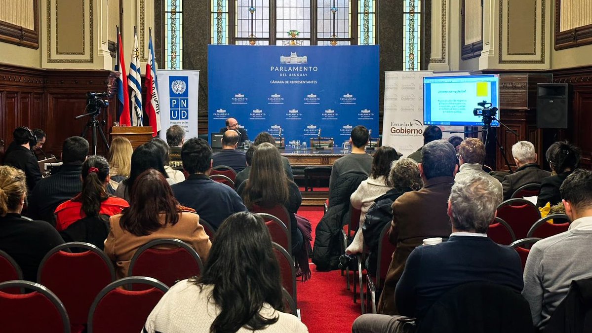 SValdomir609's tweet image. Hoy participamos en la sesión:
“Gobernanza democrática de las grandes plataformas digitales”, parte del ciclo Gobernanza digital: hacia una nueva agenda legislativa.