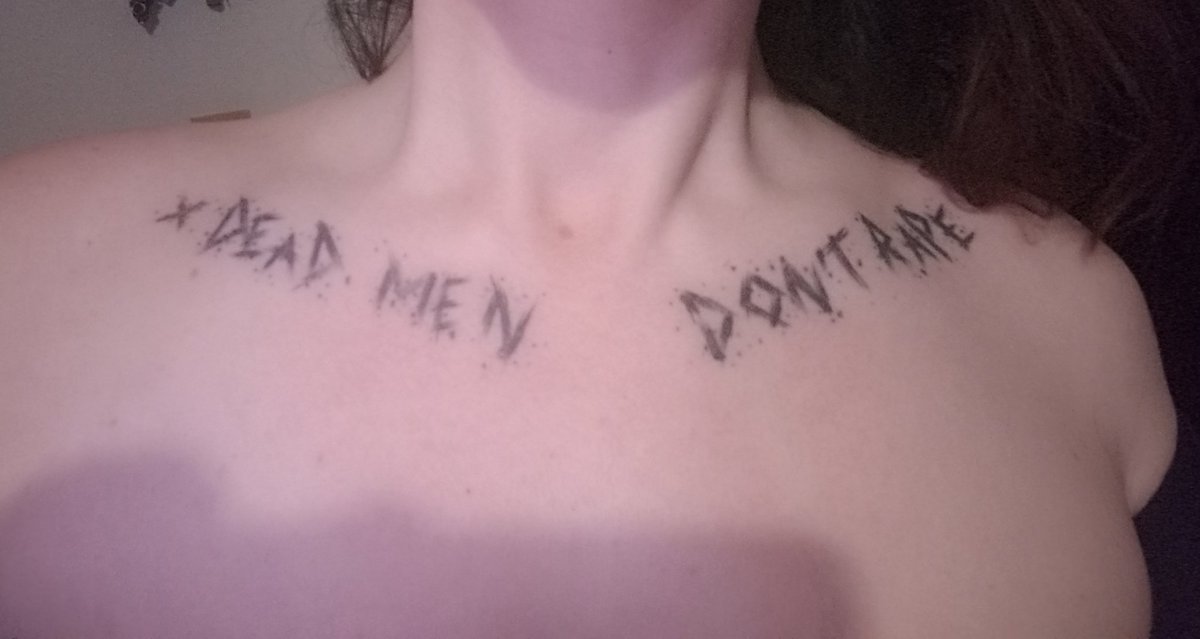 colinoomf tweet media