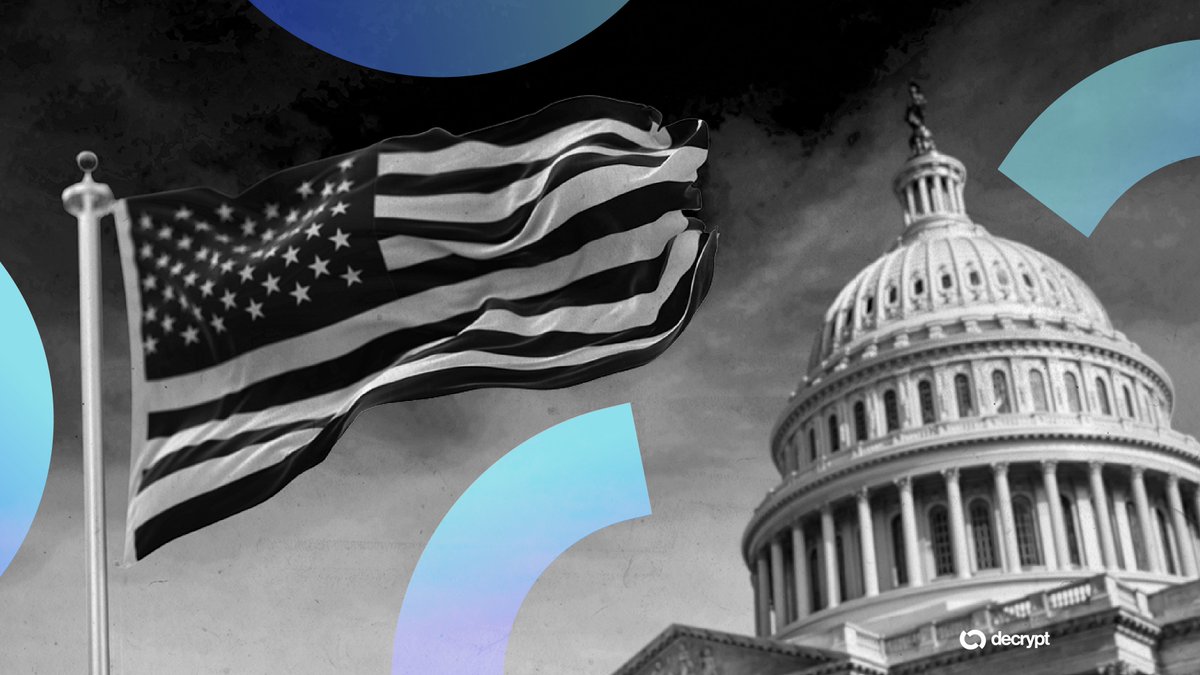 🚨 BREAKING: The House has passed both the GENIUS Act and the CLARITY Act with bipartisan support.

CLARITY, the crypto market structure bill, heads to the Senate.

GENIUS, a bill establishing a regulatory framework for stablecoins, heads to Trump's desk. The president plans to