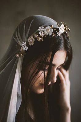 anote2mich's tweet image. Veil of Sadness
"This veil was my grandmother's.
She wore it at her wedding.
My mother wore it at hers.
I should have worn it at mine today,
Instead; I am wearing it at the Groom's funeral. "
Picture : 'Secret Windows'
Words: M