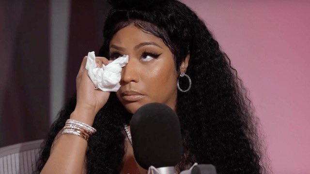 arianaunext's tweet image. Hey it’s 5
Seconds of Summer?
No, the 5 Grammies that Nicki Minaj will NEVER get! 🤣
