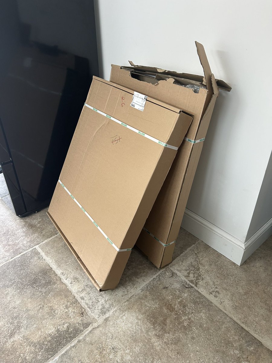 gilldoestech's tweet photo. @WrenKitchens this is where my dream kitchen is 7 weeks from installation. Appalling experience. Cabinets lost in space TWICE. I paid £35,000 for this? https://t.co/TA0PAwwW3O