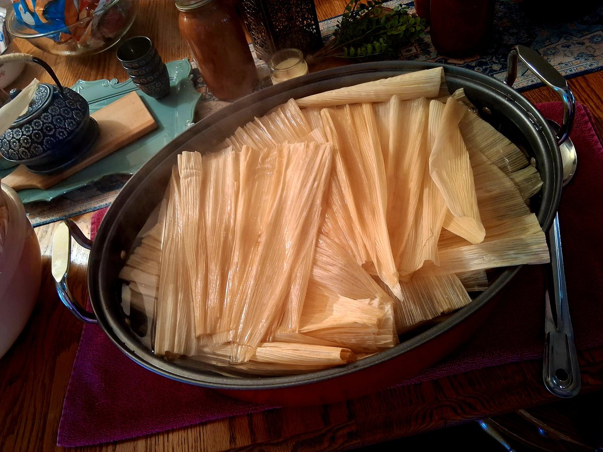 Here's a timeline cleanse!🎉😋
I just finished making 18 dozen tamales 🫔 It's a little local business for me😃 I stay home and take care of my Veteran husband so I have a side business for extra money.💰 I have fun doing it too!!