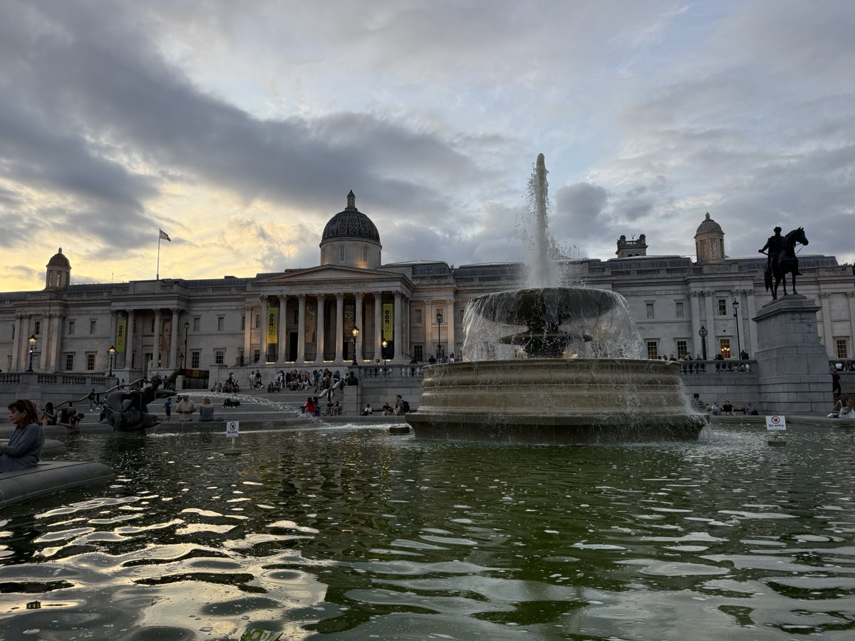Dave Monk (@shipmonk) on Twitter photo Lovely evening at <a href="/karmasanctumldn/">Karma Sanctum Soho</a> as guests of <a href="/ambassadorcruis/">ambassadorcruiseline</a> - monkey feature, table and chairs in the loo and a nice walk back through Trafalgar Square… Lovely evening at <a href="/karmasanctumldn/">Karma Sanctum Soho</a> as guests of <a href="/ambassadorcruis/">ambassadorcruiseline</a> - monkey feature, table and chairs in the loo and a nice walk back through Trafalgar Square…