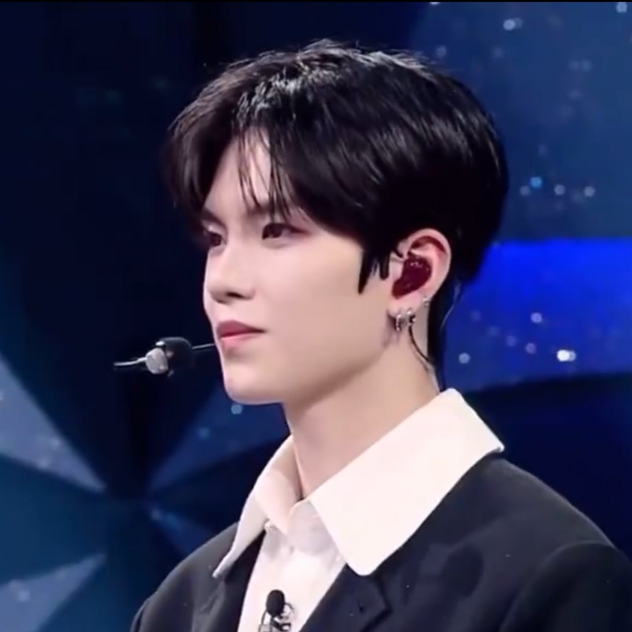 verivery カンミン ポラ VIXXの弟分”VERIVERY、7人目のメンバーカンミンを公開…最年少の