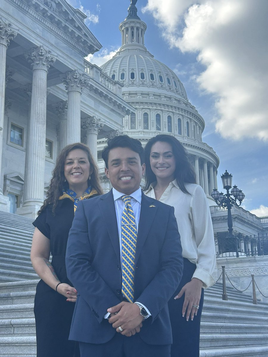 stefzaenker's tweet image. #Chapines4liberty 🇬🇹 🇺🇸
Honored to fight for the American Dream alongside my Guatemalan hermanos y hermanas!
@LIBREArizona and @LIBREInstitute
#belibre
#LIBRECapCon2025