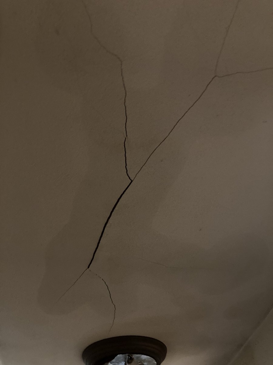 AbbyLovesProg's tweet image. It rained. Gotta be the roof. A/c needs checked out anyway. Fml.