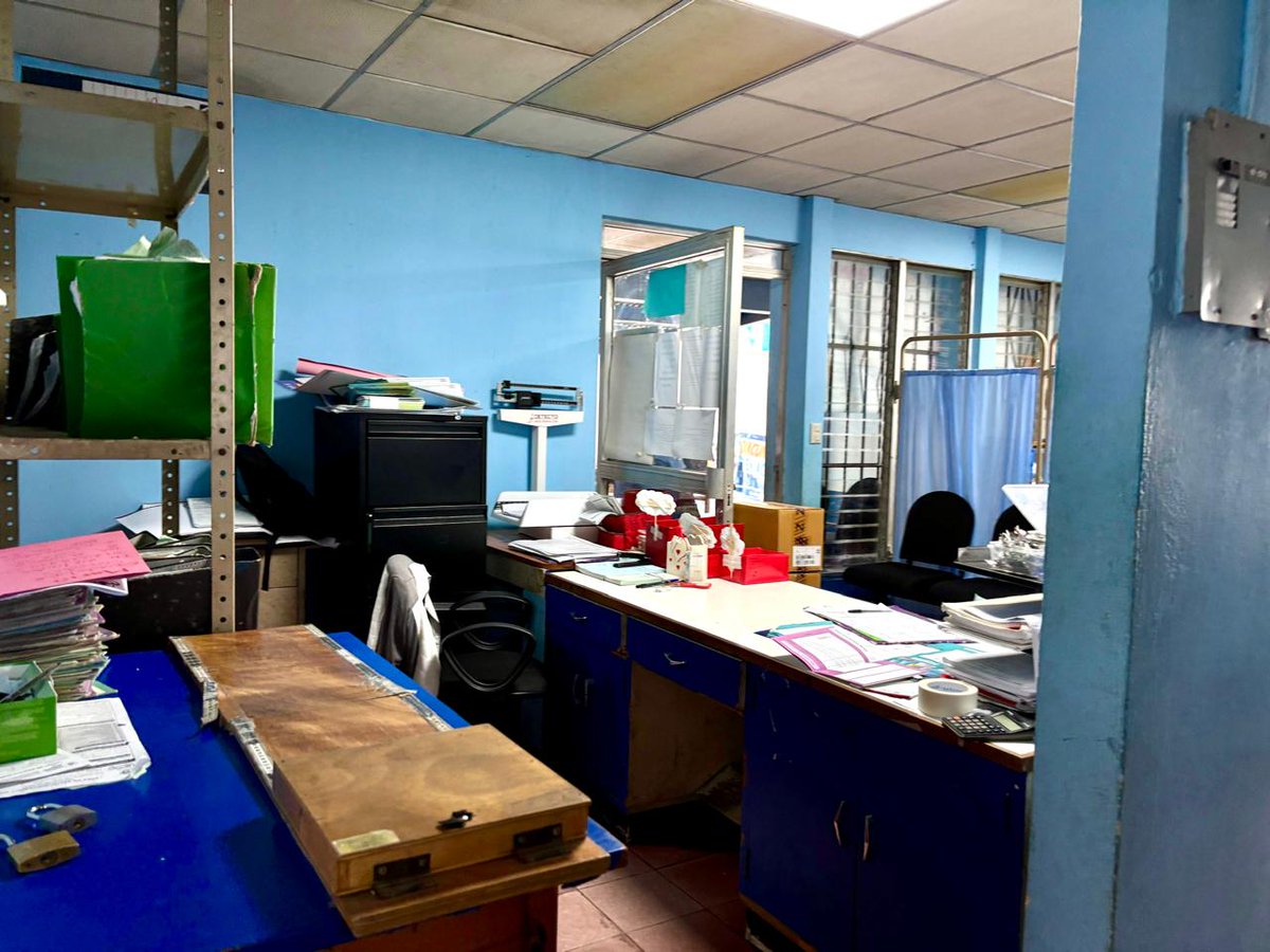 📌 Fiscalización | Verificamos que el Puesto de Salud de Santa Elena Barillas, Villa Canales cuente con el abastecimiento necesario. Pronto podría convertirse en Centro de Salud, lo que significará más servicios para la comunidad. ✅