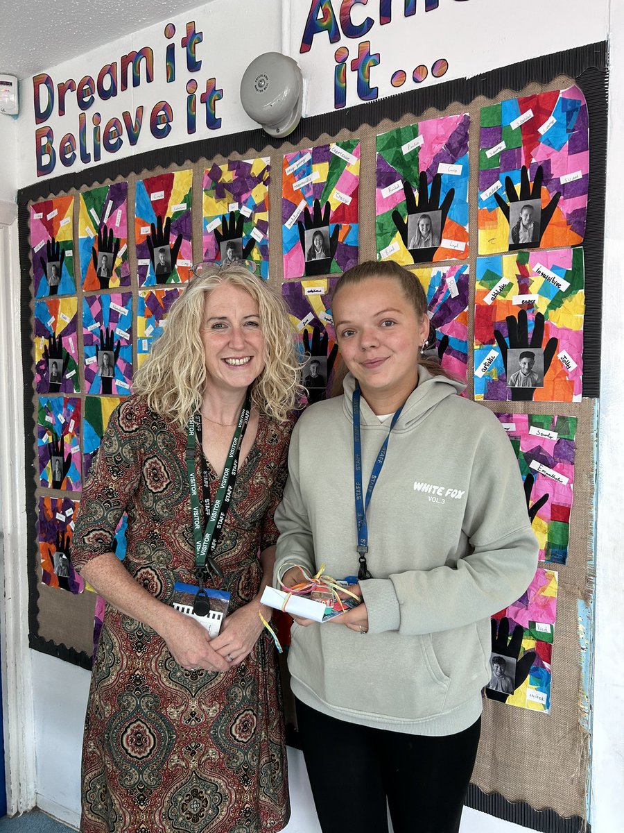 Dane Bank Primary School tweet media