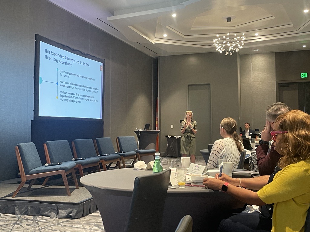 SCORE_TN's tweet image. Last week, we kicked off the Future Forward Innovation Grant Fellowship with seven pioneering partnerships. State leaders inspired us with motivating messages that underscored our commitment to prioritizing Tennessee students in all we do.
Together, we dove into the data that…