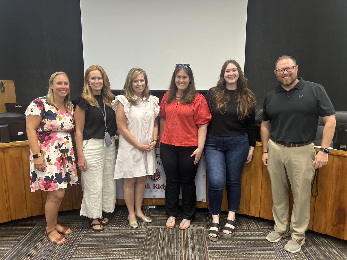 We enjoyed hanging out with some of our RMS new teachers today! Looking forward to a great year! #RamsRiseUp