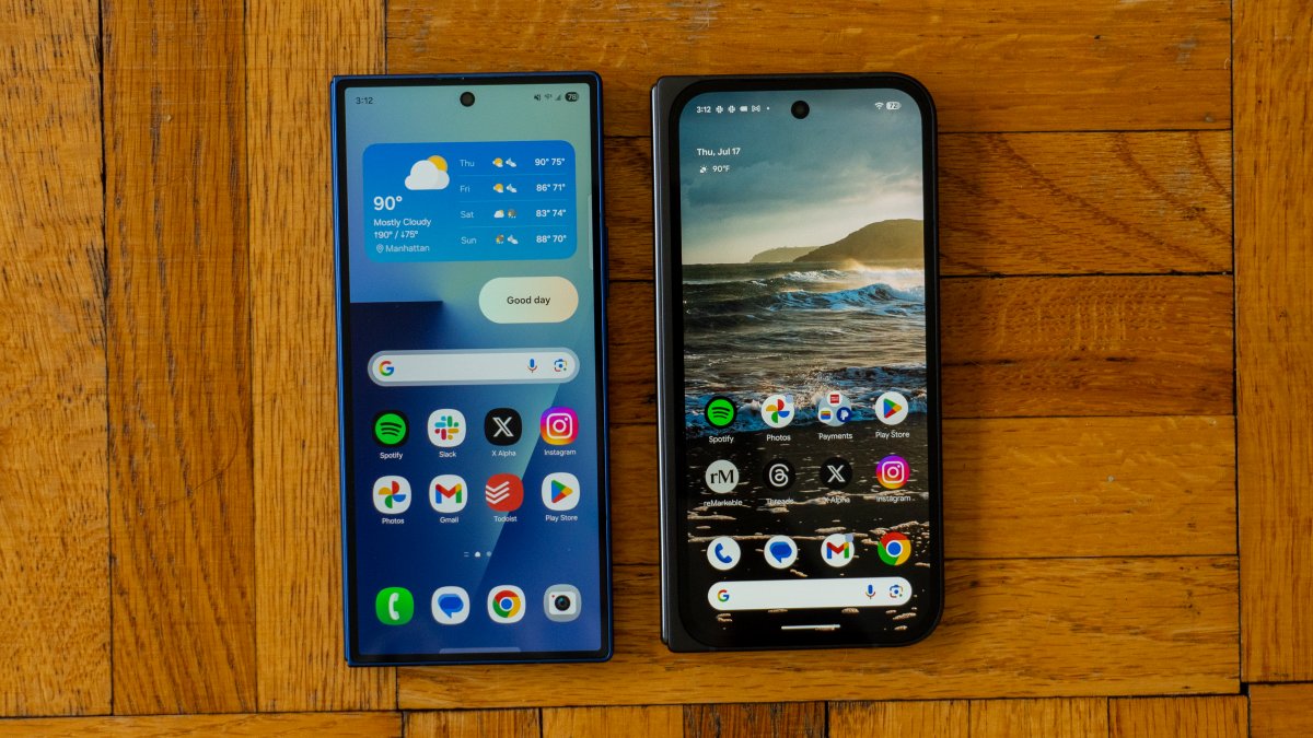 LegendaryScoop's tweet image. 📱 Behold, the best foldable of 2025: the Galaxy Z Fold 7!
Samsung nailed it with this phone. Between the design, the larger displays, the performance, 200MP camera, and AI features, this is the foldable to beat.
Our @theshortcut review is live! theshortcut.com/p/samsung-gala…