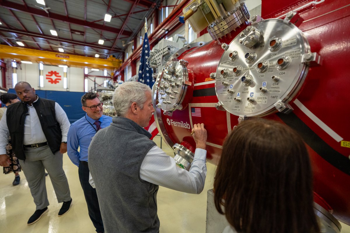 Fermilab (@fermilab) on Twitter photo <a href="/ENERGY/">U.S. Department of Energy</a> <a href="/SecretaryWright/">Secretary Chris Wright</a> .<a href="/SecretaryWright/">Secretary Chris Wright</a> signed one of the cryomodules for PIP-II! <a href="/PIP2accelerator/">PIP-II Accelerator Project</a> is an essential enhancement to the Fermilab accelerator complex, powering the world’s most intense high-energy neutrino beam on its journey to <a href="/DUNEScience/">Deep Underground Neutrino Experiment</a> at <a href="/SanfordLab/">SanfordLab</a> in South Dakota. <a href="/ENERGY/">U.S. Department of Energy</a> <a href="/SecretaryWright/">Secretary Chris Wright</a> .<a href="/SecretaryWright/">Secretary Chris Wright</a> signed one of the cryomodules for PIP-II! <a href="/PIP2accelerator/">PIP-II Accelerator Project</a> is an essential enhancement to the Fermilab accelerator complex, powering the world’s most intense high-energy neutrino beam on its journey to <a href="/DUNEScience/">Deep Underground Neutrino Experiment</a> at <a href="/SanfordLab/">SanfordLab</a> in South Dakota.