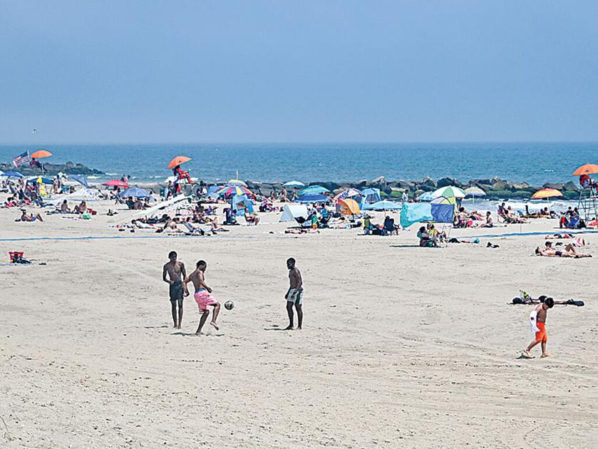 QueensChronicle's tweet image. Whether you’re lounging oceanside, hopping on a surfboard, casting a line into the sea or riding your bike along the boardwalk, Rockaway Beach has something for everyone. bit.ly/459akgT