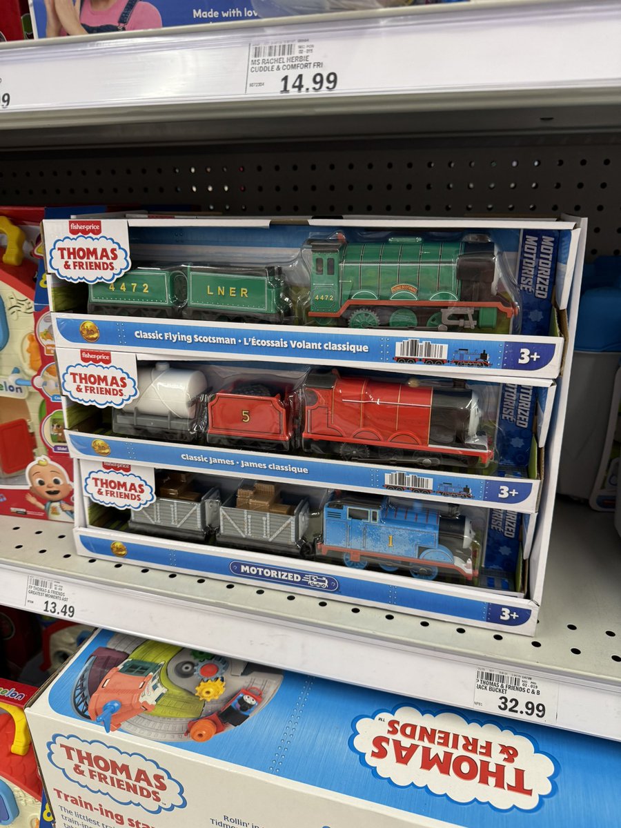 turbo_711's tweet image. I found the new diecast stuff at Meijer (no Henry tho😭), along with the new Motorized stuff!!!