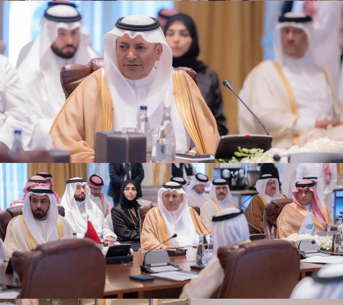 ماشي العمري (@almashi11) on Twitter photo التحايا والتقدير لسعادة رئيس #اتحاد_الغرف_السعودية أ. حسن الحويزي <a href="/alhwaizy/">حسن معجب الحويزي</a> على جهوده الكبيرة ودعمه المستمر لتعزيز بيئة الأعمال في المملكة، وحرصه الخاص على تمكين #غرفة_الباحة ومساندة مبادراتها.
كما نشكر أعضاء مجلس الاتحاد والأمانة العامة على تعاونهم البنّاء ودورهم الفاعل في خدمة التحايا والتقدير لسعادة رئيس #اتحاد_الغرف_السعودية أ. حسن الحويزي <a href="/alhwaizy/">حسن معجب الحويزي</a> على جهوده الكبيرة ودعمه المستمر لتعزيز بيئة الأعمال في المملكة، وحرصه الخاص على تمكين #غرفة_الباحة ومساندة مبادراتها.
كما نشكر أعضاء مجلس الاتحاد والأمانة العامة على تعاونهم البنّاء ودورهم الفاعل في خدمة