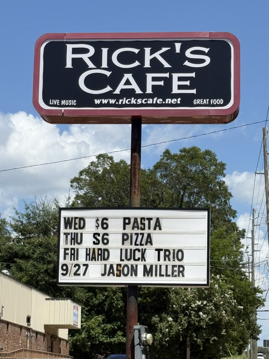 HardLuckChuck tweet media