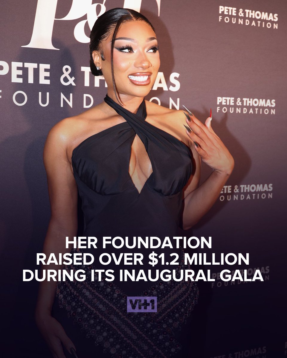 VH1's tweet image. Megan Thee Stallion made a double statement last night at the Thomas Foundation Gala hard launching her new foundation and her man, Klay Thompson, as they stepped out together Power moves only. So Meg is it still a hottie summer? Just asking first a friend 👀 ❤️🔥