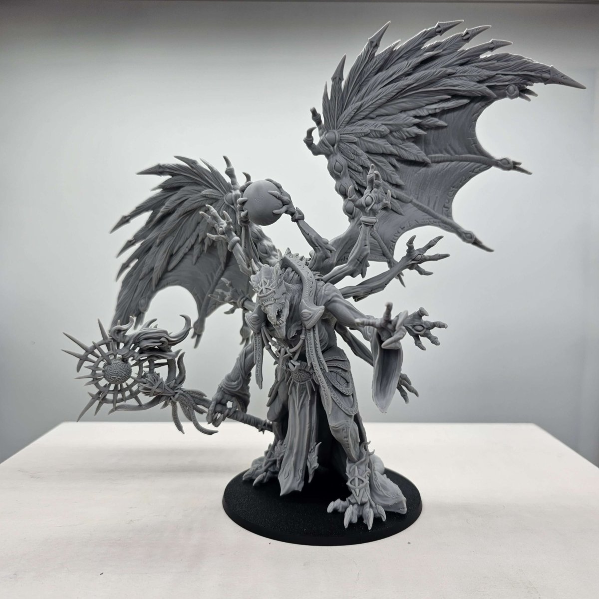 The Arch seer printed in all his glory by Zacharias !
Grab yours here :
>myminifactory.com/users/ClayBeas…
>patreon.com/c/ClayBeastCre…