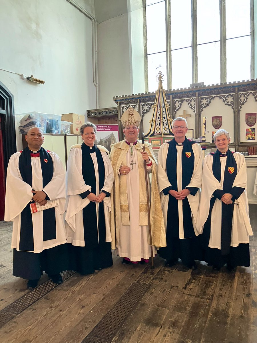 Mark Davies (@bishmiddleton) on Twitter photo A prayerful & joyful evening at St Stephen & All Martyrs, Oldham <a href="/DioManchester/">Diocese of Manchester</a> to welcome The Rev’d Canon Daniel Burton as Incumbent - which he will hold in plurality with Oldham Parish Church - & The Rev’d Hannah Currin as Assistant Curate. Prayers for them & for the parishes. A prayerful & joyful evening at St Stephen & All Martyrs, Oldham <a href="/DioManchester/">Diocese of Manchester</a> to welcome The Rev’d Canon Daniel Burton as Incumbent - which he will hold in plurality with Oldham Parish Church - & The Rev’d Hannah Currin as Assistant Curate. Prayers for them & for the parishes.