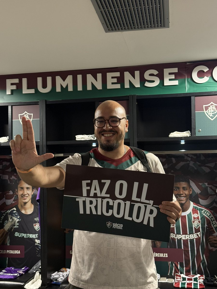SocioDoFlu's tweet image. Bom demais estar em casa com os meus sócios do #MatchDay! ❤️💚
#SejaSócio em nense.com.br!