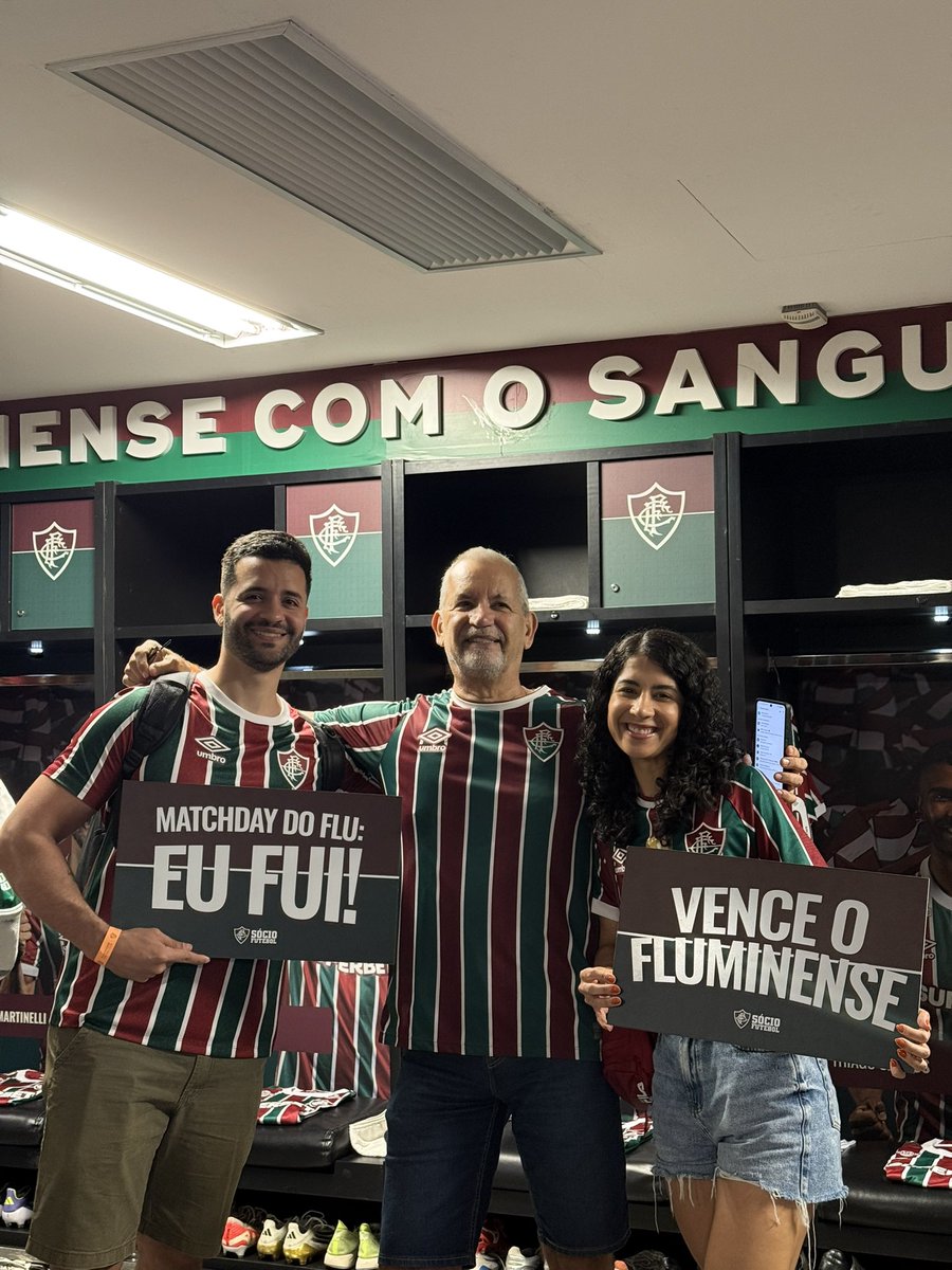 SocioDoFlu's tweet image. Bom demais estar em casa com os meus sócios do #MatchDay! ❤️💚
#SejaSócio em nense.com.br!