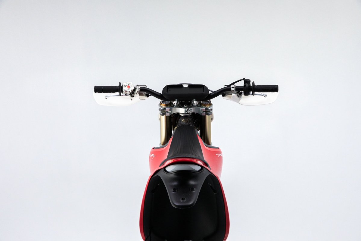 StarkFutureBike's tweet image. The curves of the EX ✍️
#electric #starkfuture #starkvarg