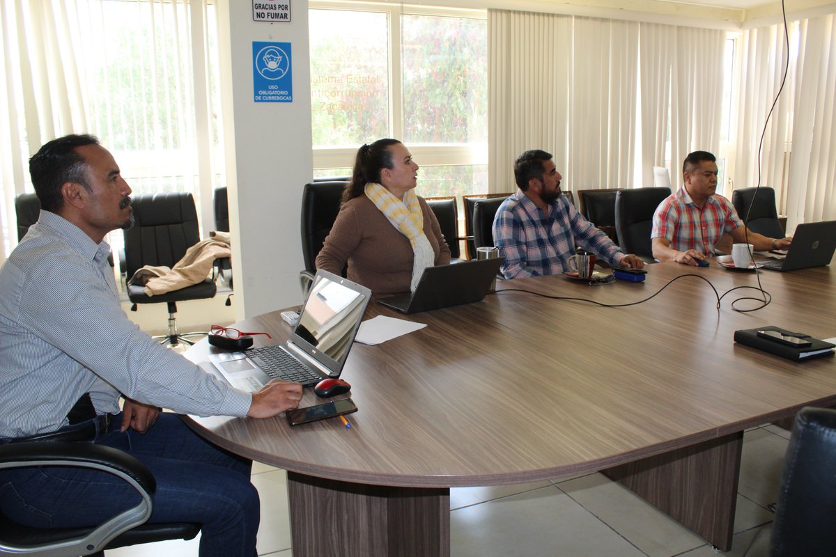 📊 La colaboración interinstitucional es clave para combatir la corrupción desde sus raíces.
Autoridades de la FECC, ASE y SESEA trabajaron en la elaboración de lineamientos conjuntos para mejorar el proceso de denuncia ciudadana.
👤Salvador Eduardo Villa – Fiscal Especializado