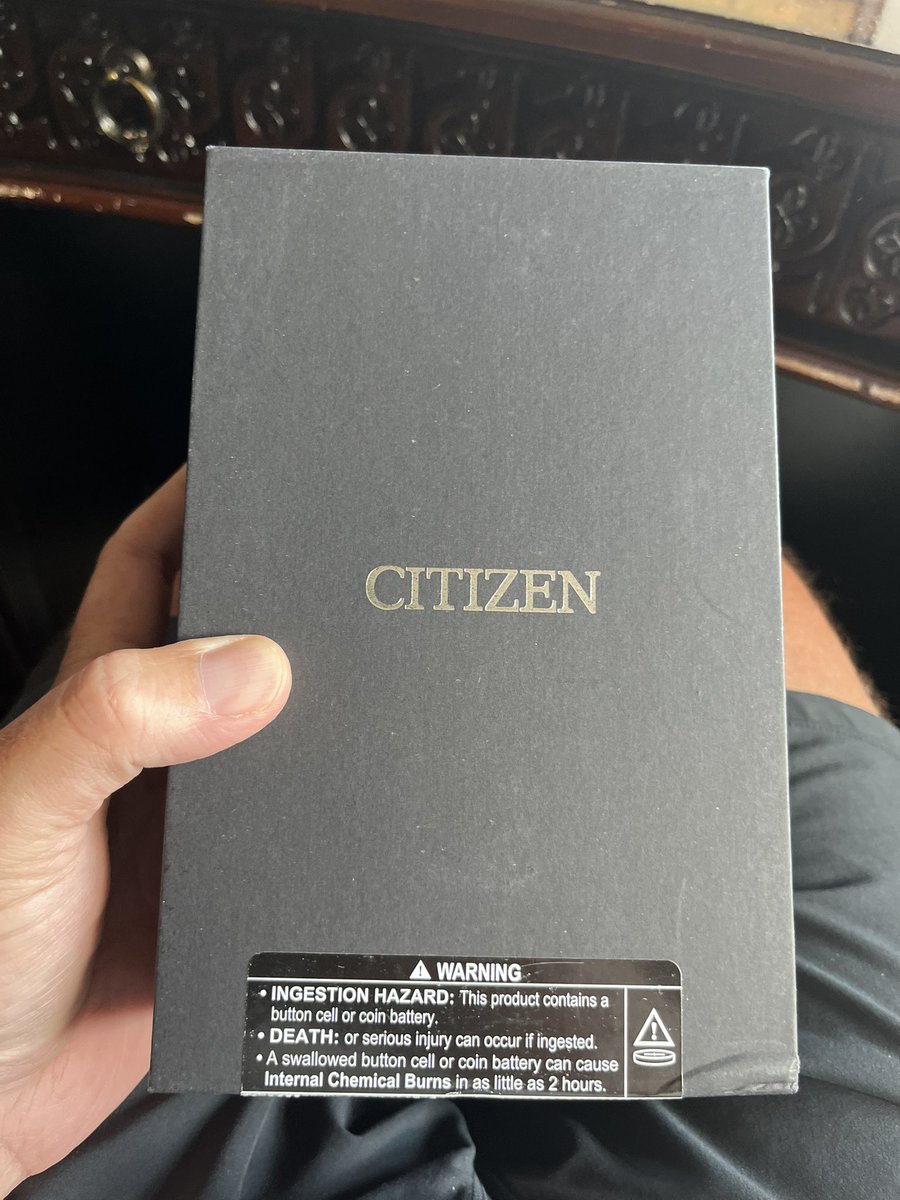 eighthorder's tweet image. Love the packaging @CitizenWatchUS
Unplugging from my Apple Watch and going back. There’s a lot of choices out there in the world, but for my money, the eco drive Promaster is the one.
