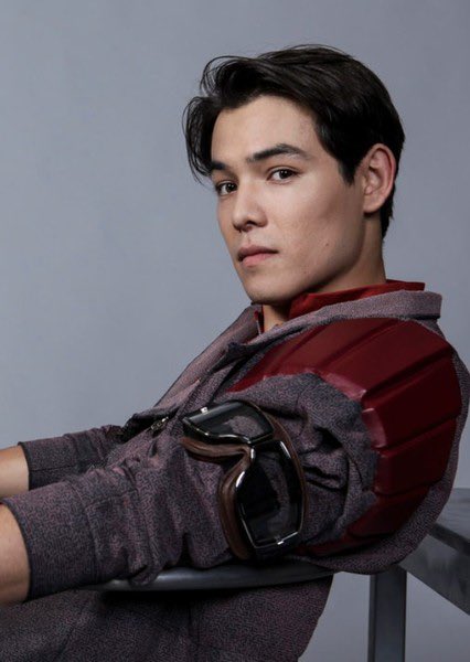 InvincibleMSG's tweet image. Mark was simply tired… sitting and thinking about the rapidly changing world around him. The endless pressure of responsibility… and he just sort of missed his dad.