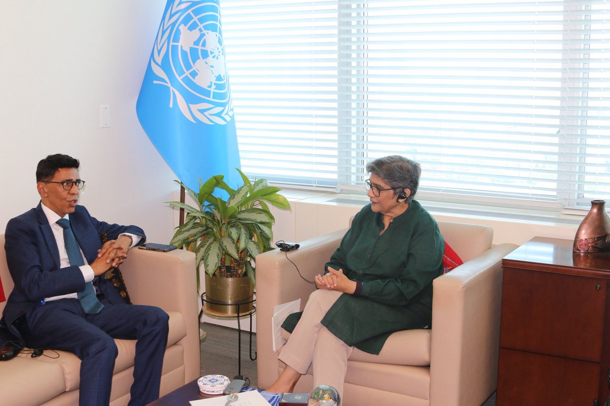 Rabab Fatima (@usgrabab_un) on Twitter photo Honoured to meet <a href="/younousomarjee/">younous omarjee</a>, Vice-President of <a href="/Europarl_EN/">European Parliament</a> on aligning EU support with #SIDS priorities. Grateful for the EU’s strong commitments to #LDCs, #LLDCs & SIDS as they implement their PoAs. <a href="/UNOHRLLS/">UN-OHRLLS</a> counts on EU leadership at #LLDC3 in Turkmenistan. Honoured to meet <a href="/younousomarjee/">younous omarjee</a>, Vice-President of <a href="/Europarl_EN/">European Parliament</a> on aligning EU support with #SIDS priorities. Grateful for the EU’s strong commitments to #LDCs, #LLDCs & SIDS as they implement their PoAs. <a href="/UNOHRLLS/">UN-OHRLLS</a> counts on EU leadership at #LLDC3 in Turkmenistan.