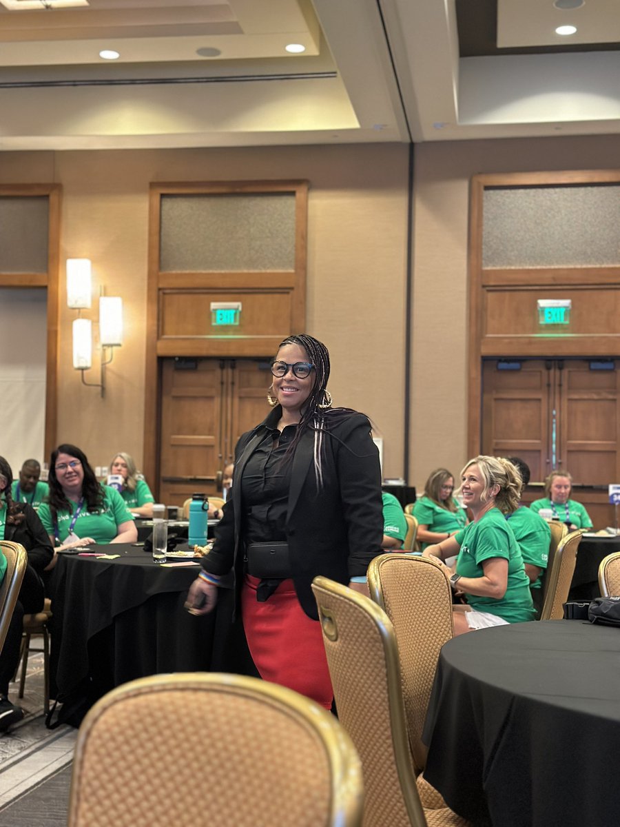 carnegielearn's tweet image. &quot;Belonging looks different in every single class, in every single student, every single year.&quot;

The cherry on top of this week was @_CrystalMWatson&apos;s Power Talk on belonging. 💙

#TNI2025 #LongLiveMath