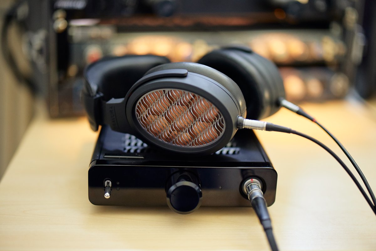 Warwick Acoustics designs award-winning electrostatic headphone systems that push the boundaries of personal audio.

Our portfolio reflects a commitment to cutting-edge engineering and exceptional sound quality — all proudly developed in the UK: bit.ly/3cBqofz

#Audio