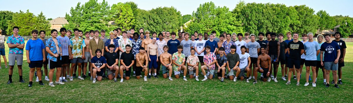 lorenziniphotog's tweet image. Today was the last day of Summer JAC at Flower Mound HS. Here is Varsity, Freshmen, All-Sports and 7th/8th Graders. Congrats to all on the discipline and commitment it takes to be a better athlete at FMHS!