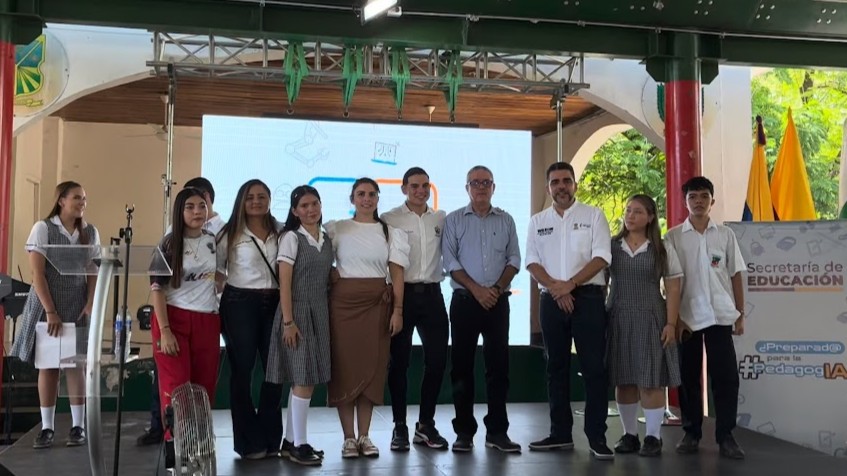 Celebramos el inicio oficial de Ctrl + Futuro en la I.E. San Isidoro 🎉

Un programa que impulsamos en alianza con la <a href="/gobertolima/">Gobernación del Tolima</a>, <a href="/sedtolima/">SEDTOLIMA</a> y VélezReyes+ para llevar habilidades digitales a más jóvenes del país.

#EducaciónQueTransforma