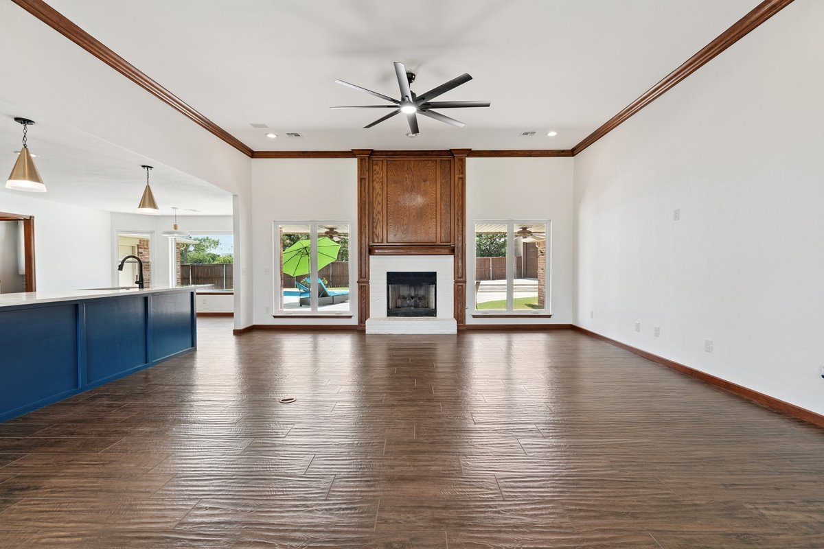 sagesothebys's tweet photo. Welcome to this beautifully updated home nestled on 1.25 acres in the highly desirable Piedmont School District. This property combines space, style, &amp; functionality in a serene setting, offering everything you need and more.

🌞 1313 Locust Grove Run 🌿
-
https://t.co/D75vIFNNBS https://t.co/aleXeyQ4UH