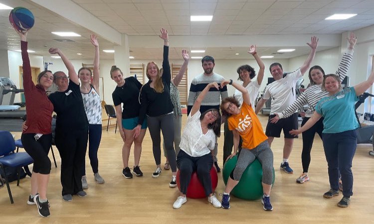 AStretch_Physio's tweet image. Fancy a fantastic course covering ALL aspects of #physio care of patients with #axialSpA well look no further!
A blend of online Pathophysiology &amp;amp; Assessment &amp;amp; in person in London- Hydrotherapy &amp;amp; Gym exercise 
£150! 

Contact: Heather Harrison harrison49york@aol.com