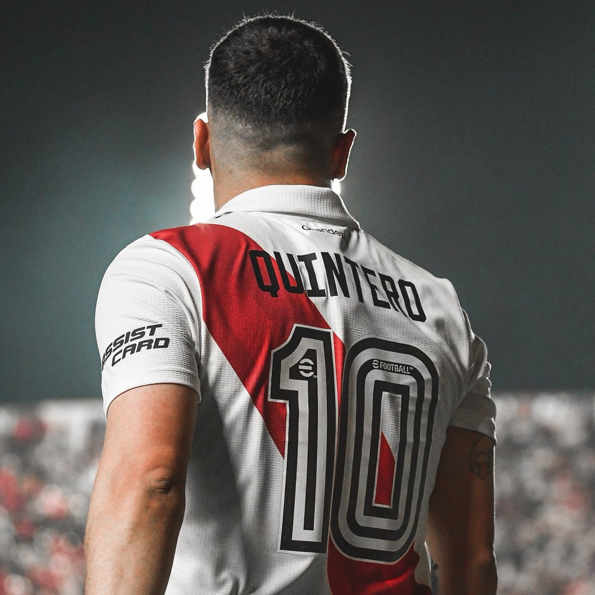 frabigol's tweet photo. SE TERMINÓ LA DICTADURA DE LANZINI, RIVER PLATE VUELVE A TENER 10. https://t.co/xn868zw4qH