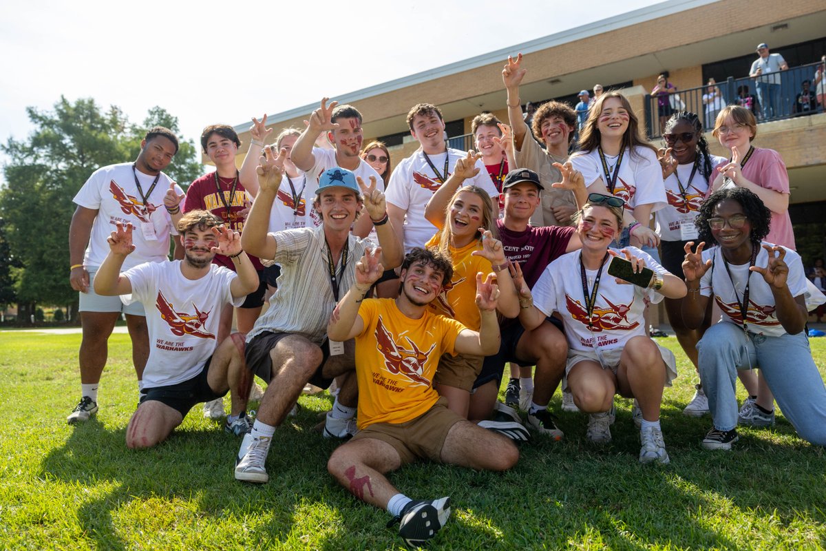 ULM_Official's tweet image. These Warhawks really know how to keep those #TalonsOut! PREP session 4 students, we are excited for you to come back and make our nest your home. 🪹🦅 #ClassOf2029 #TheBestIsOnTheBayou
For more photos, go to bit.ly/4lYpECD 🔗