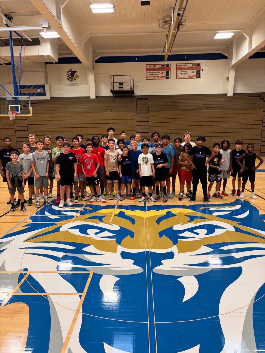Wheeling_Hoops's tweet image. Huge thank you to all of our youth athletes for an incredible summer! Over 60 campers showed up, worked hard, had fun, and made real progress during our June and July camps. The future is bright! #Ubuntu 

@WHSactivities @WHSBaseball2 @Wheeling_Cats @signorahawkins @Coach_Antosz