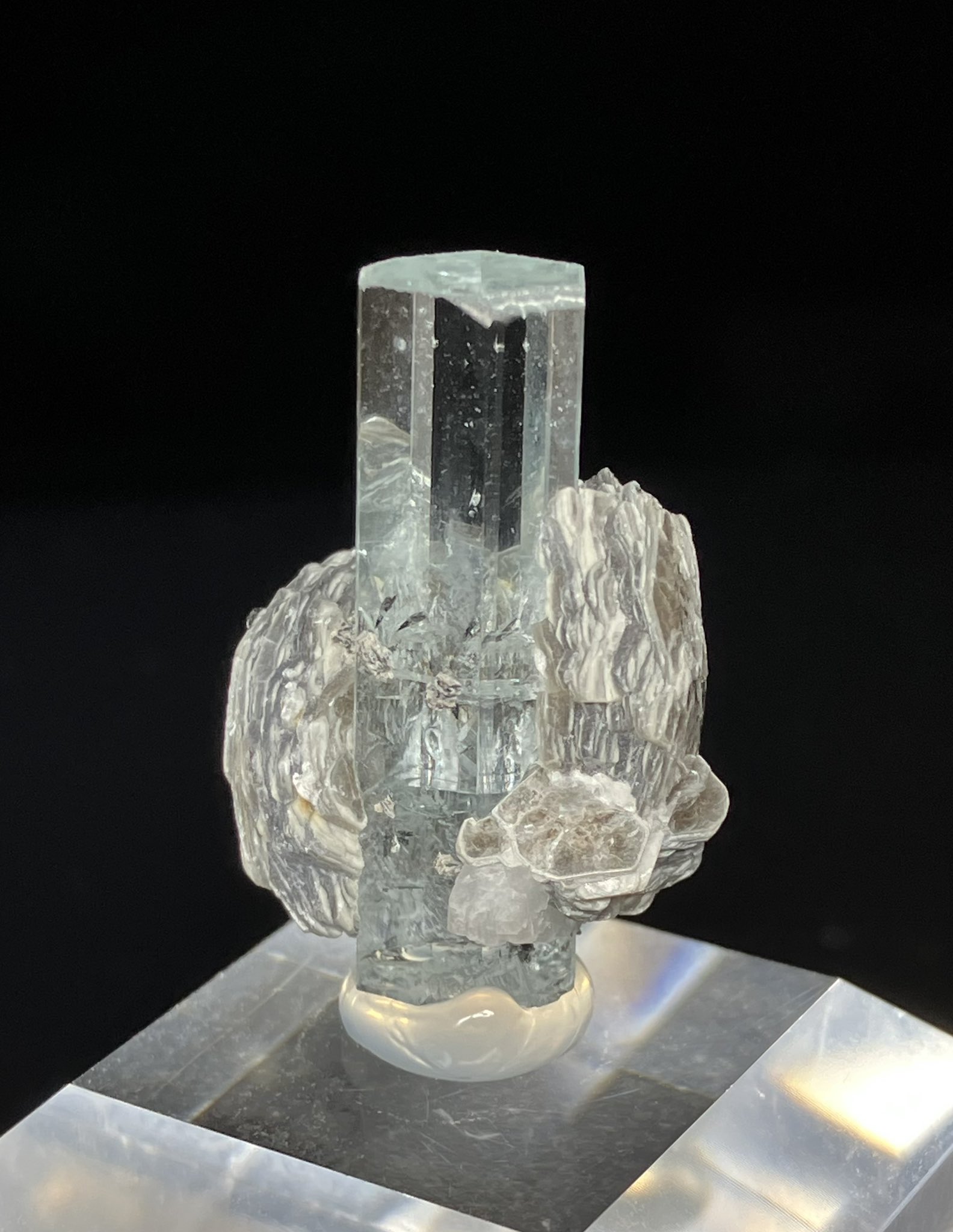 鉱物まとめ売り 日本産鉱物・JAPAN ＞ SOLD参考商品1 ＞ 黄鉄鉱・Pyrite