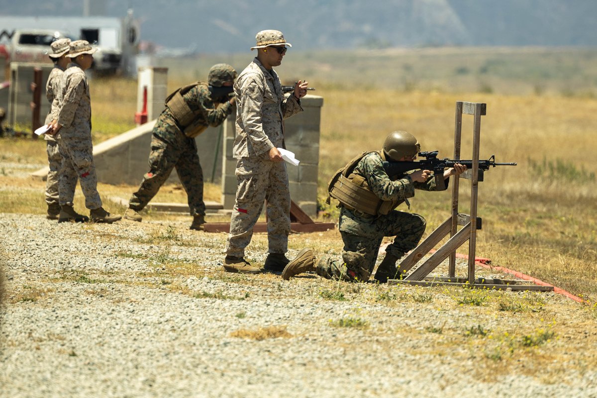 USMC's tweet image. #Marines with 1st Marine Logistics Group train at the range during Riptide Fury on Marine Corps Base Camp Pendleton, California.
Riptide Fury was conducted to improve combat effectiveness through drills, including buddy rushing, machine gun tactics, and shooting targets at…