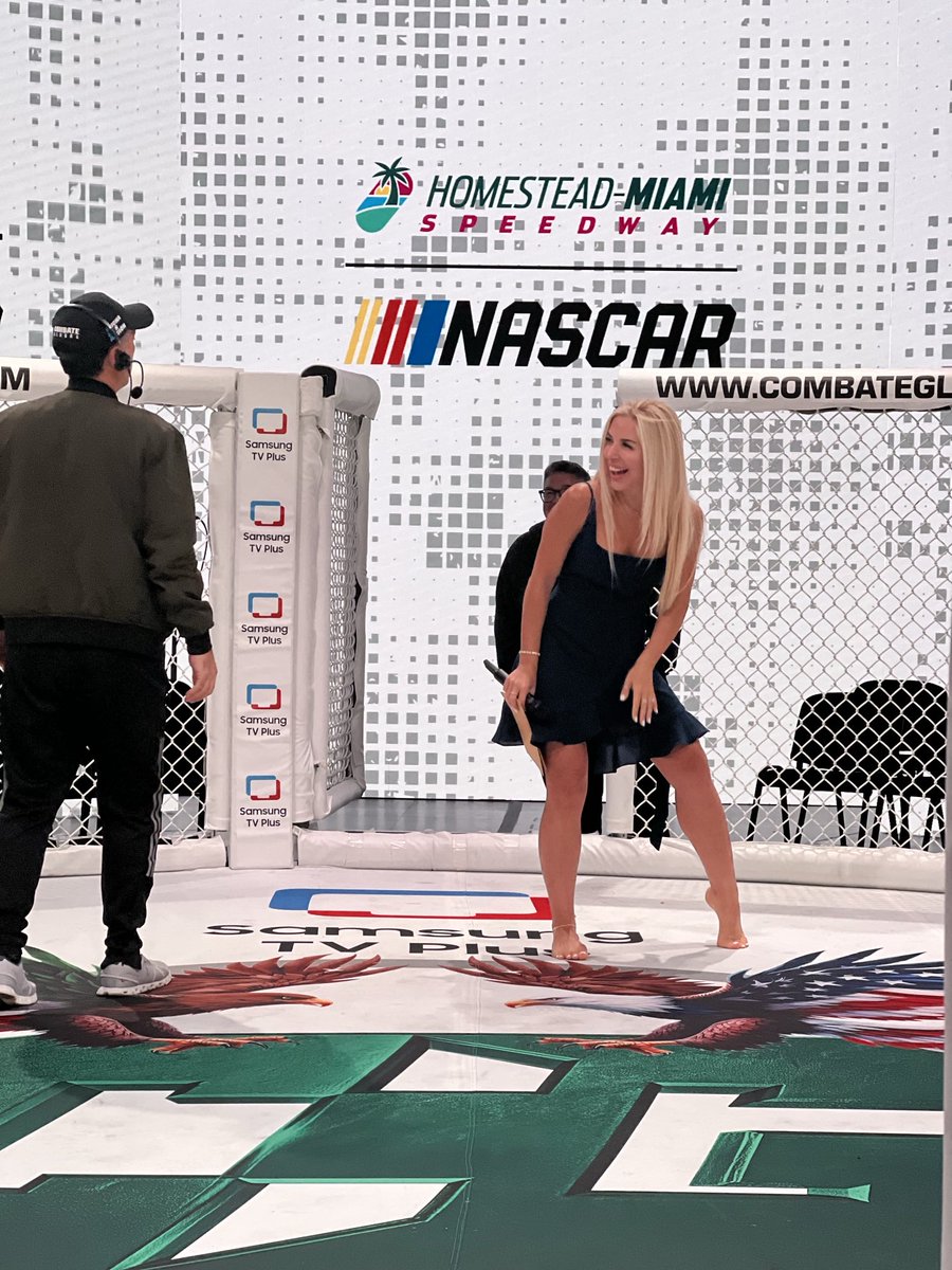 campbellcombate's tweet image. Rehearsal for worlds best ring announcer @BeatrizCalis