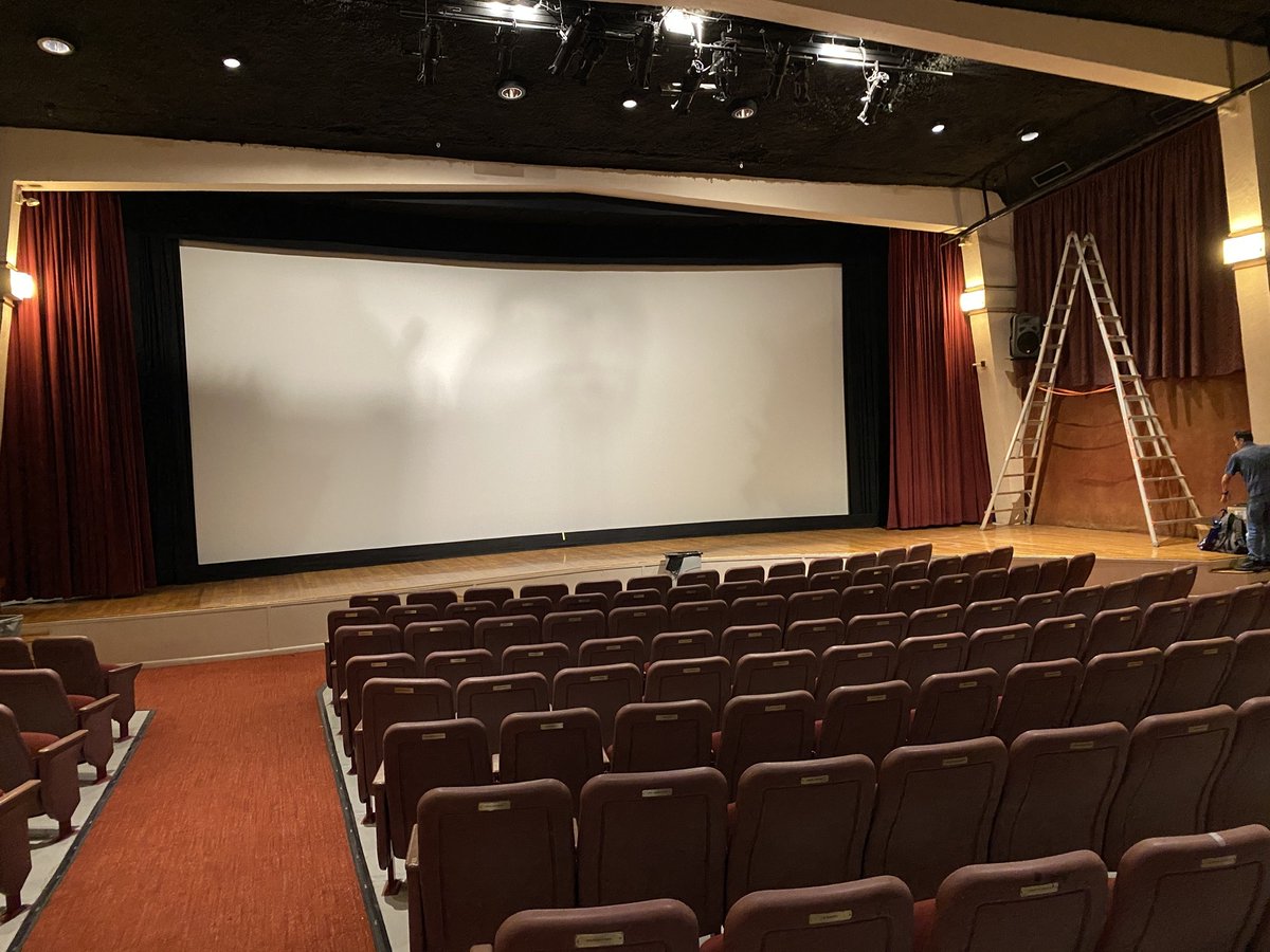 A great Severtson screen install by Magna-Tech, at the University of Miami!

<a href="/StevenICECO/">Steven Krams</a>