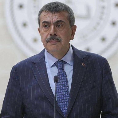 BeyhanArk2's tweet photo. Yusuf Tekin istifa etsin diyenler burada mı? https://t.co/eYndioYUKs