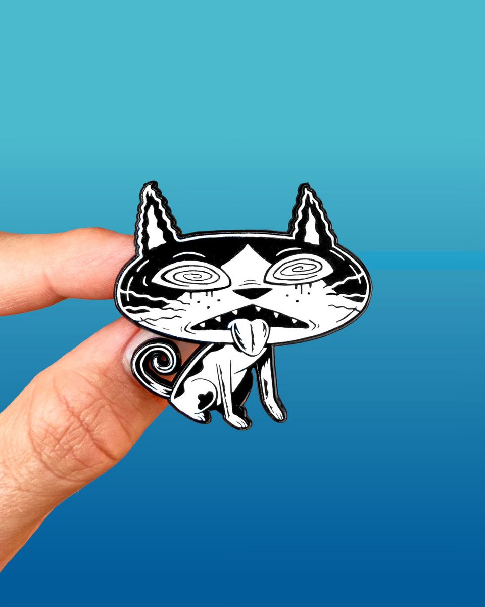 MIDNIGHT CATS // Enamel Pin
// 04 of 06 New Pins //
// Available at #SDCC 07.23-07.27 | $12 //

Collaboration with my pal <a href="/Sam_Grinberg/">Sam G</a> !

// Find us at Exhibitor Table D05