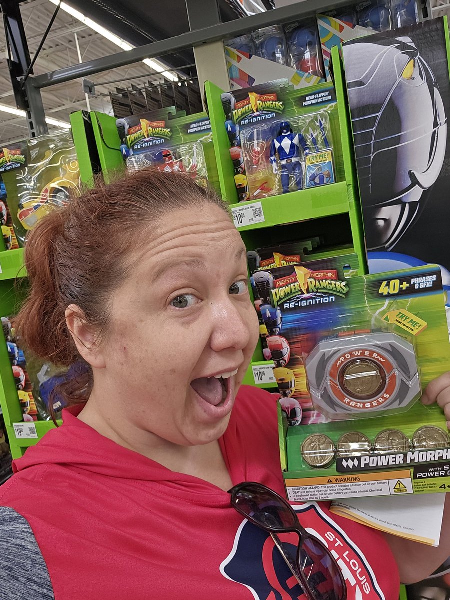 Ranger_Liz's tweet image. Found the new Power Rangers display!
Did I buy the morpher? 💸😘