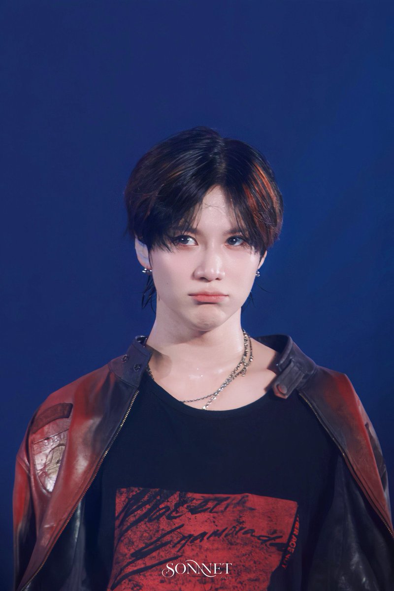 ay__so's tweet photo. テミン誕生日おめでとう🥳🥳 https://t.co/VQqKNTfSZY