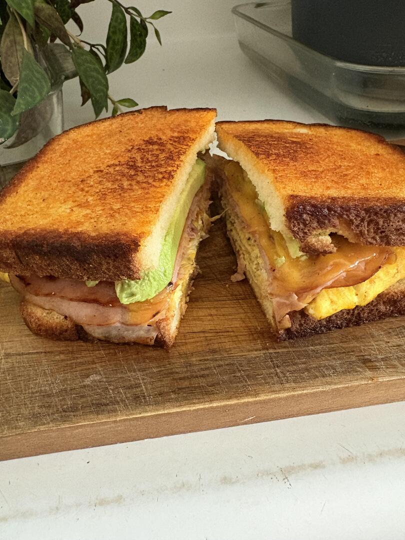 homevsfastfood's tweet photo. Lil Sammy I made for my girlfriend [homemade]
👉 https://t.co/J4kfnLdrNE
#LilSammy #HomemadeGift #ForMyGirlfriend #CreativeGifts #PersonalTouch #homecooking #food #recipes #foodpic #foodie #foodlover #cooking #hungry #goodfood #homecookingvsfastfood https://t.co/u39XO4l7Pk