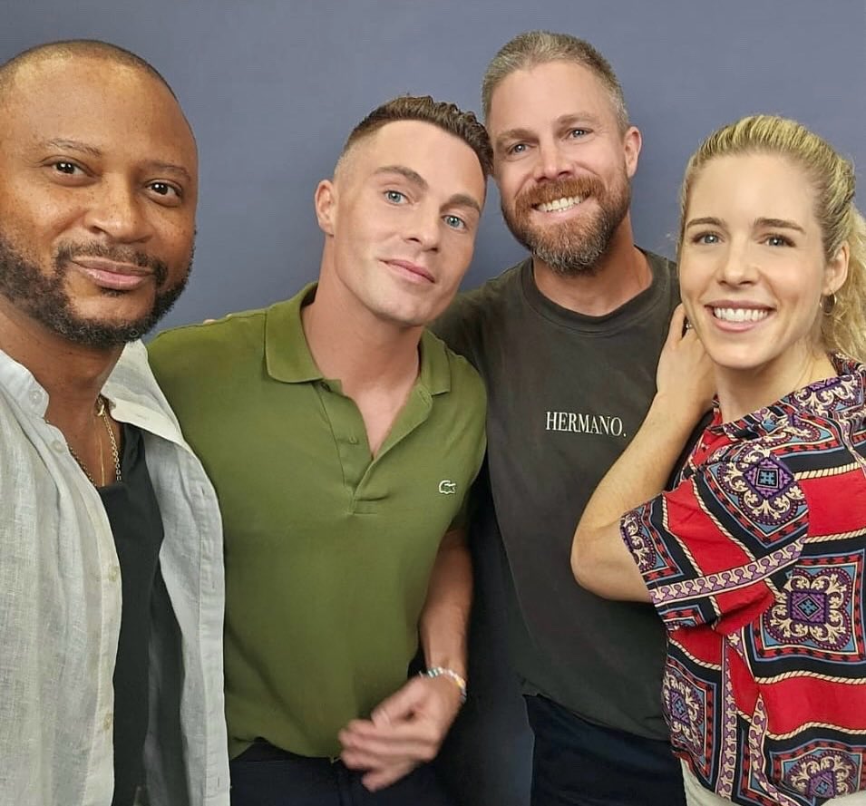 FYeahEBRupdates's tweet image. .@ColtonLHaynes : So happy I got to spend my Bday w/ my #teamarrow fam 💚🏹 #arrow

[instagram.com/p/DMNv-6fOORX/…]